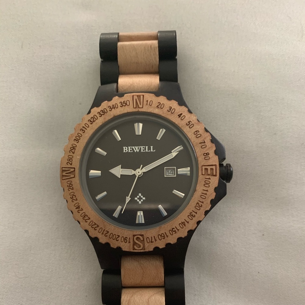 Men’s Bewell Poseidon black/tan sandalwood watch
